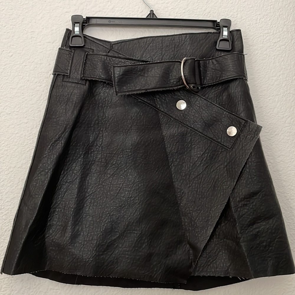 Zara Woman Faux Leather Belted Skirt - Picture 5 of 5